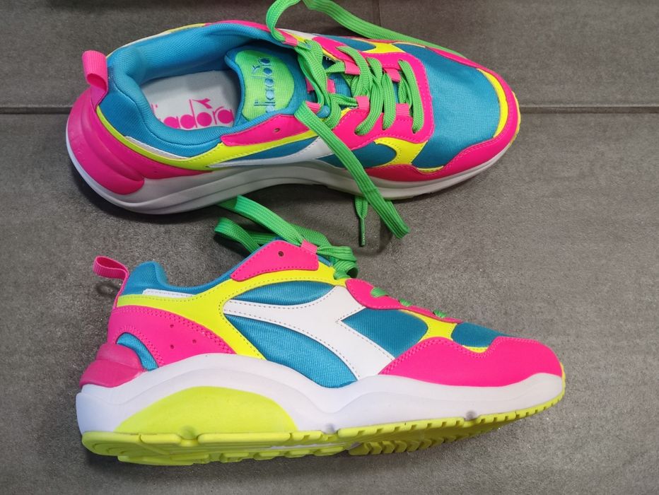 Diadora Whizz Run Fluo / Маратонки / 42