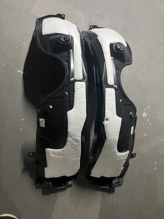 Подкрылок Toyota Camry 50/55