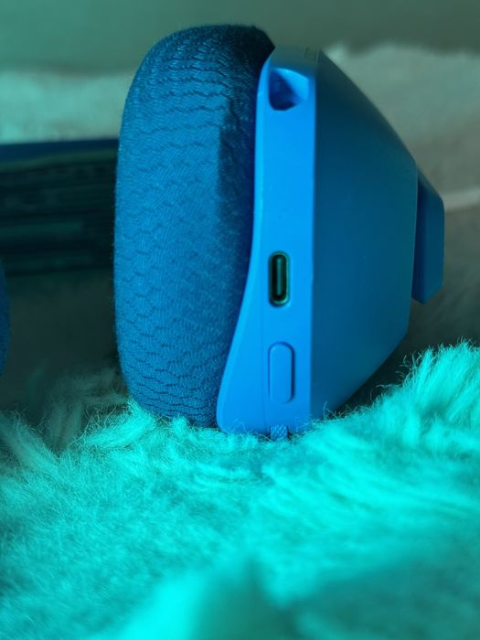 Наушники logitech g733