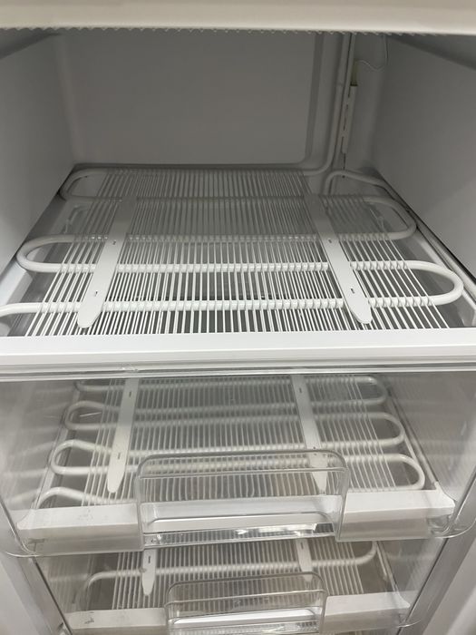 Продам Морозильник в отличном состоянии