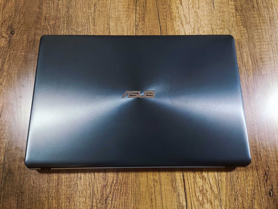 ASUS X550CC i7 3537U RAM 12 GB SSD 256GB NVIDIA GeForce GT 720M 2 GB