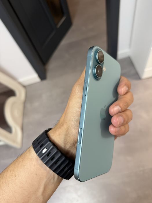 Iphone 16 Plus Blue Teal
