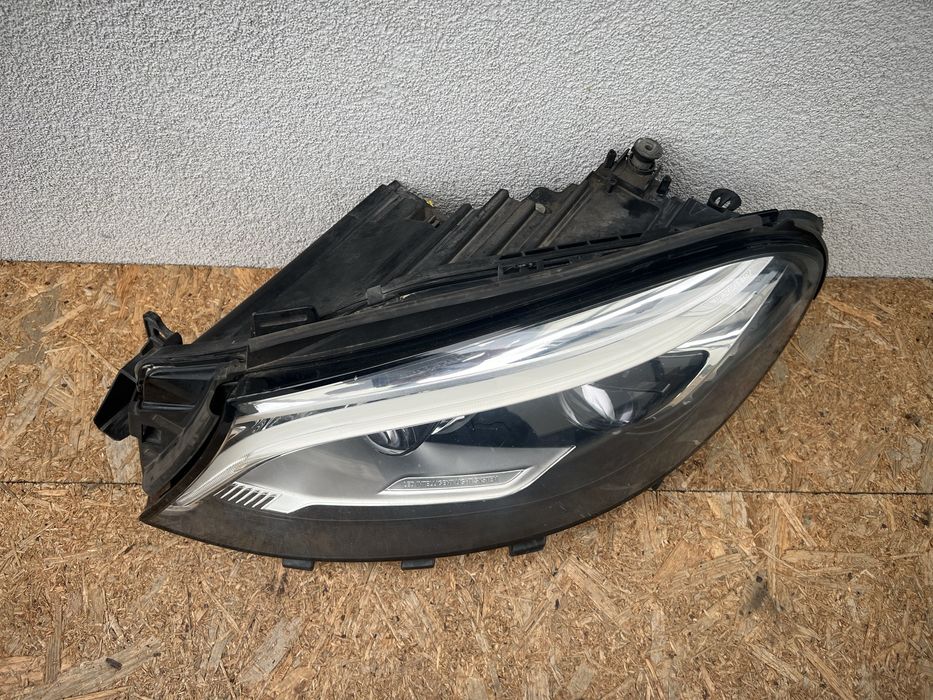 Far stanga Mercedes GLE W166 W292 Full LED ILS Original Europa