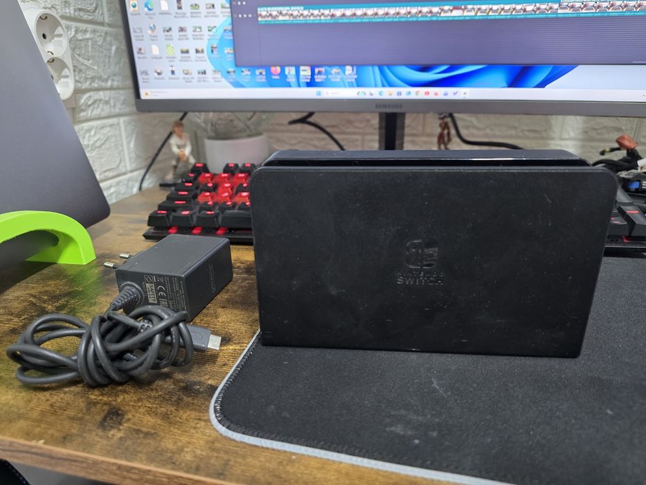 Dock si alimentare Nintendo Switch Oled