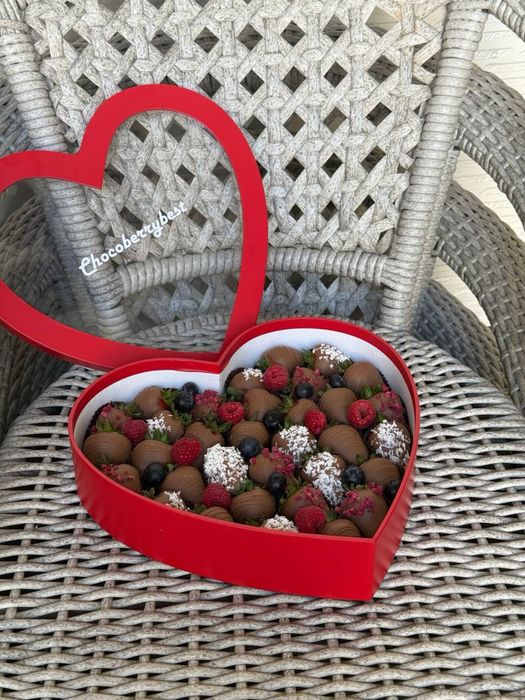Клубника в шоколаде набор Артстократ