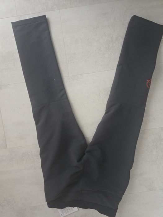 Pantalon de fas cu blana nou