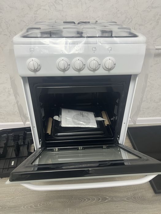 Газ плита новая