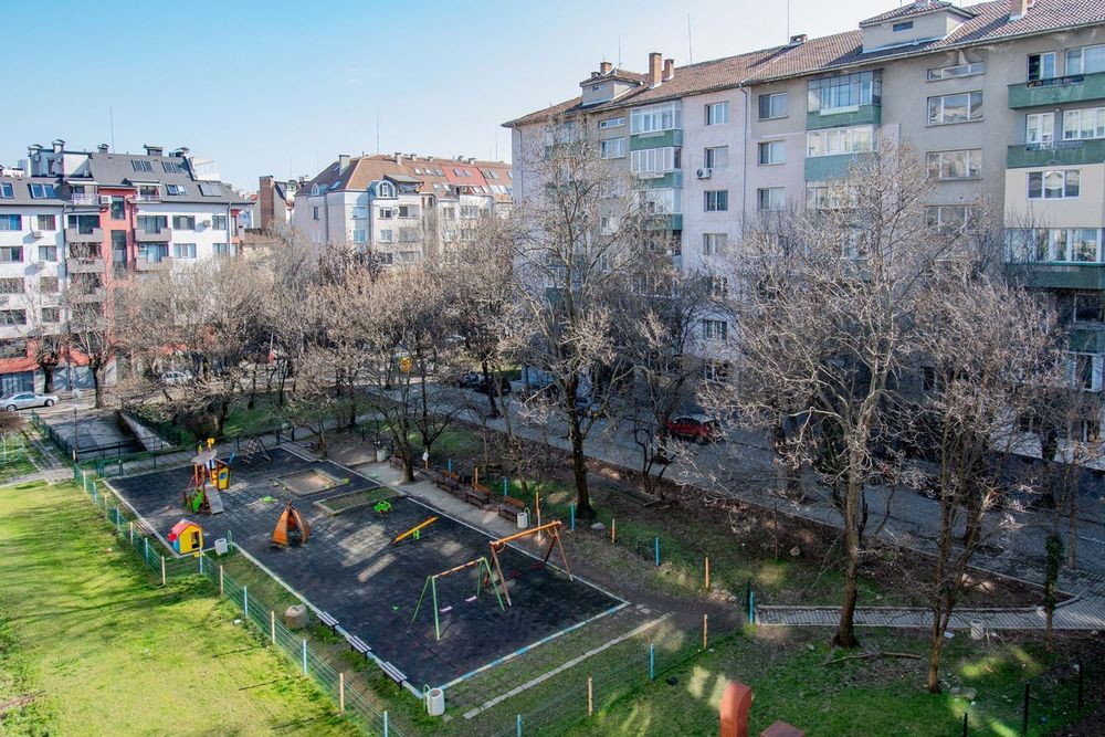 Дава се под наем Двустаен апартамент в София, Банишора - 60 кв.м за 328.95 € - Снимка #3