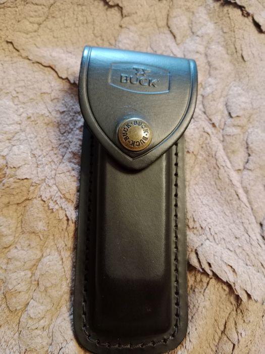 Родной чехол от  Buck 110.
