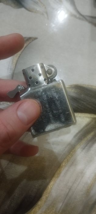 Зажигалка бензиновая zippo