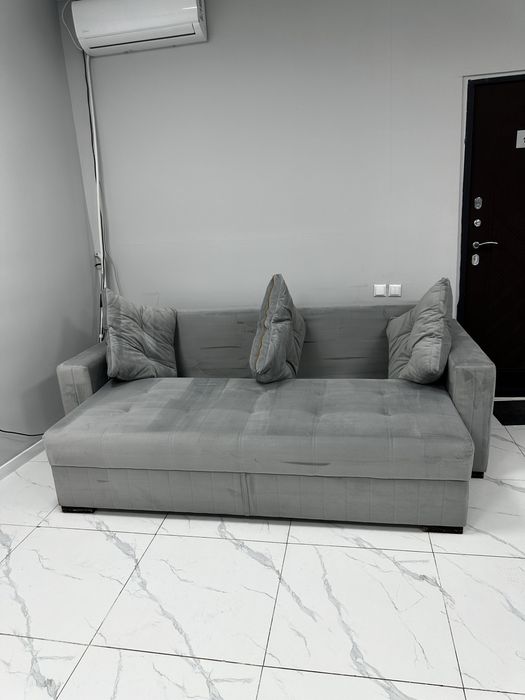 Диван для офиса для дома