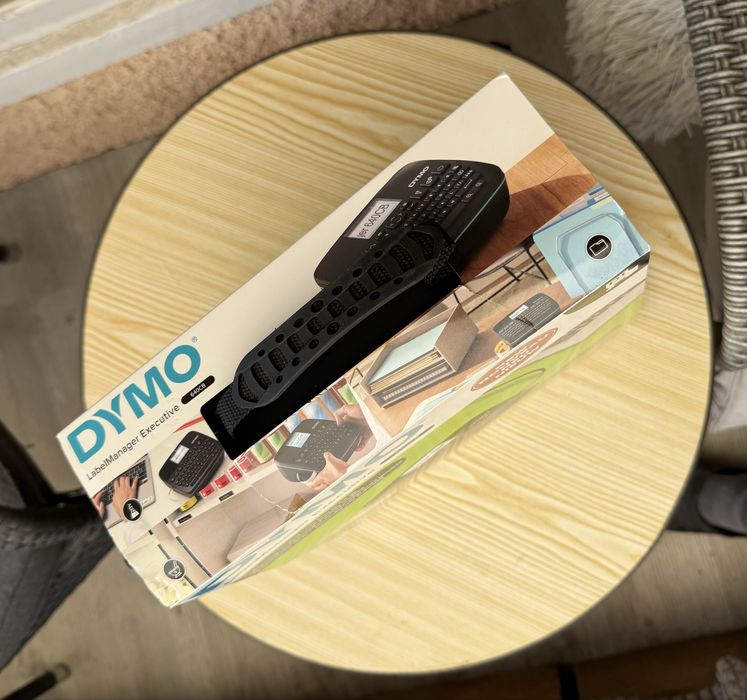 Продавам Портативен етикетен принтер Dymo Labelmanager