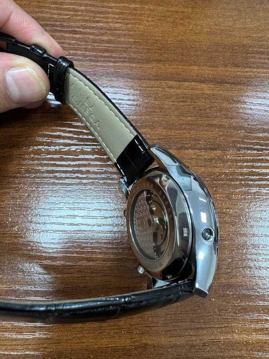 Omega "SWISS MADE" Механика