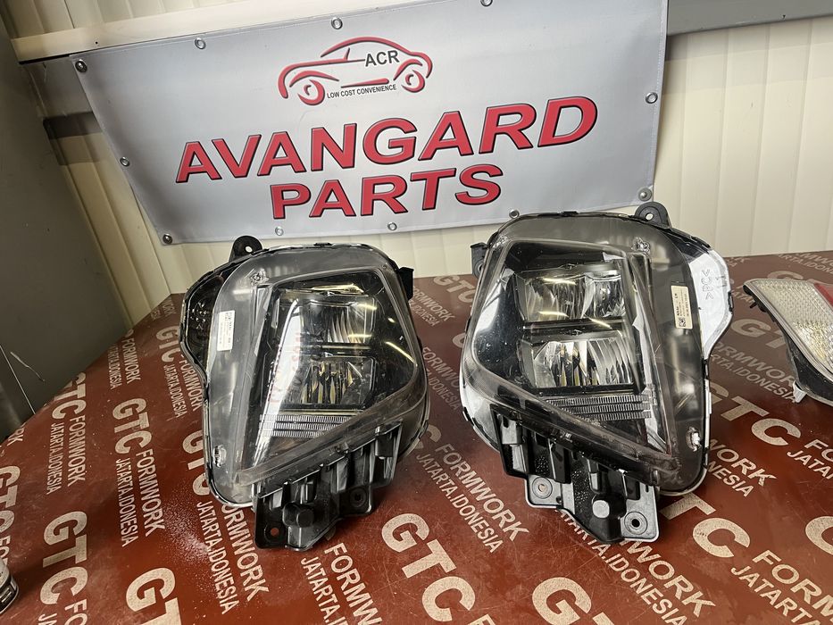 Фар Hyundai Tucson 2022-