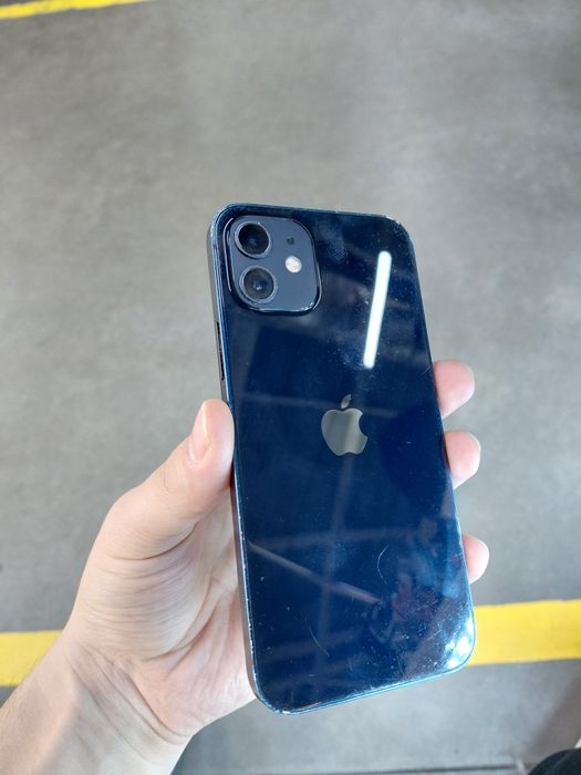 Iphone 12.  Iphone 12