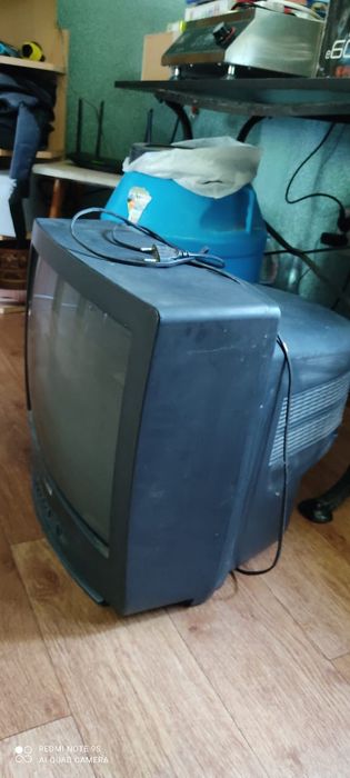 Продам телевизор