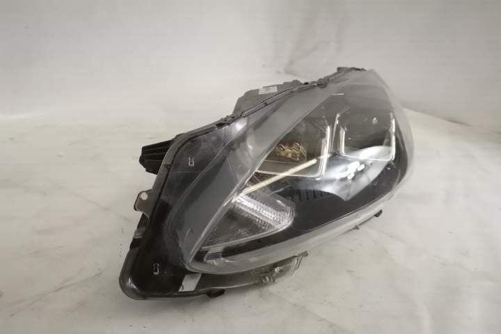 Ляв фар Оригинален Led и Халоген Счупена щипка Форд Куга 3 / Ford Kuga