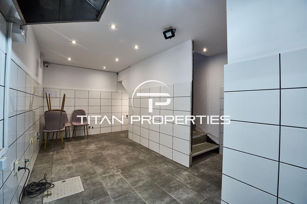 Дава се под наем Заведение в Пловдив, Център - 100 кв.м за 650 € - Снимка #4