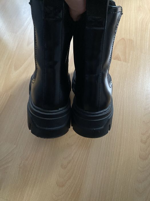 Дамски боти Челси