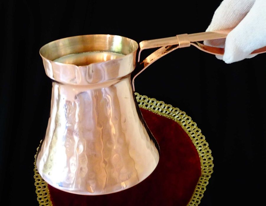 Медно джезве 650 мл.,дълга медна дръжка.