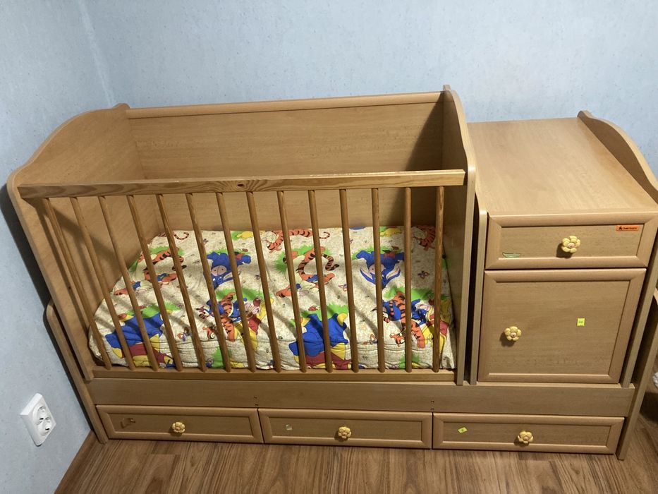 Трансформиращо се легло бебешко креватче кошара