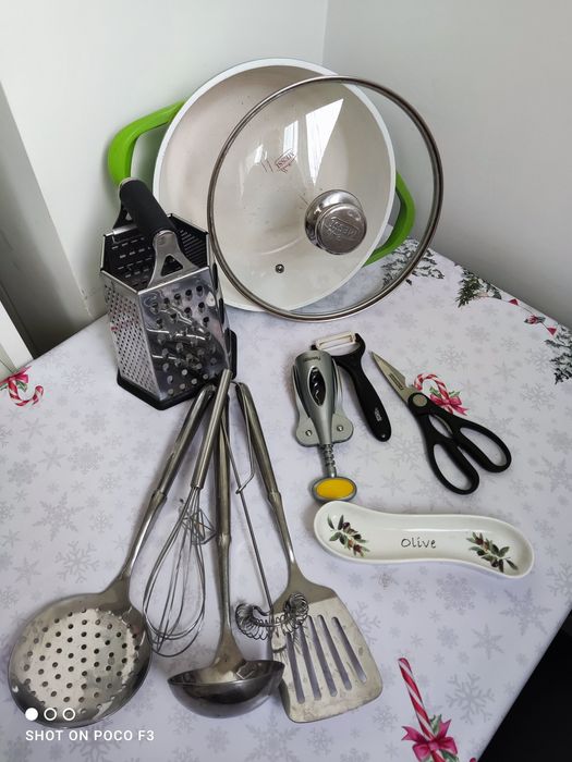 Кухонные принадлежности