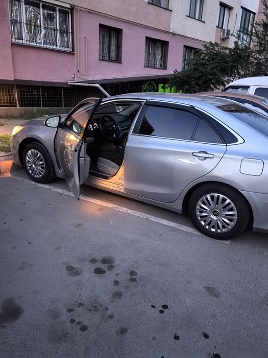 Тойота камри 55.