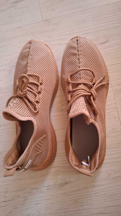 Мъжки спортни обувки