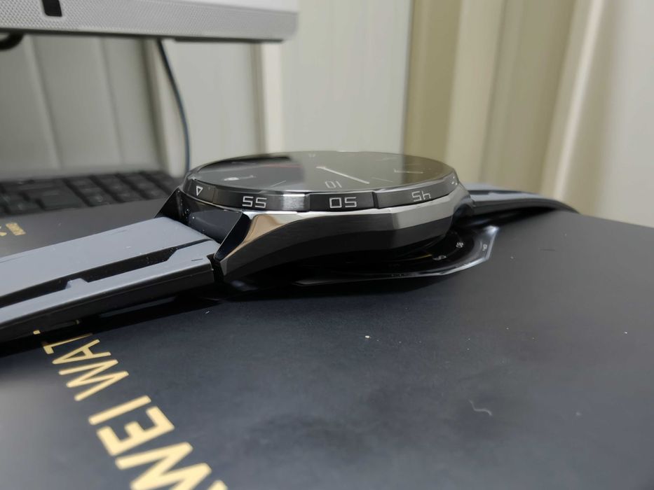 Продавам Huawei Watch GT6