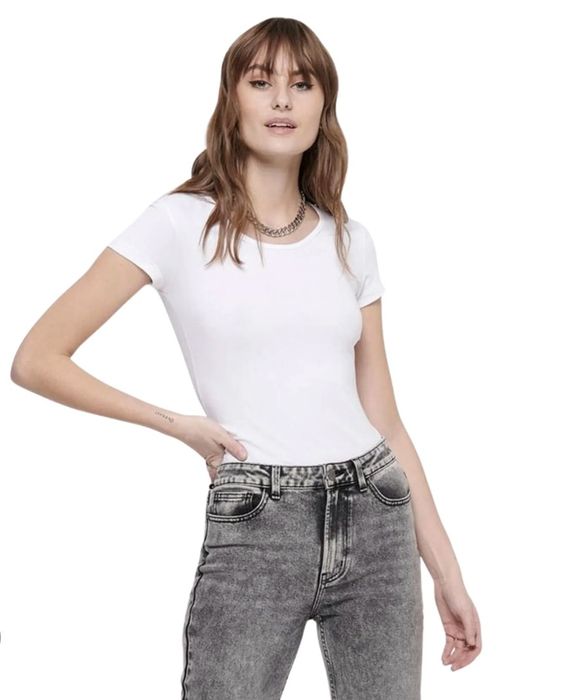 Разпродажба на едро - дамски колекции