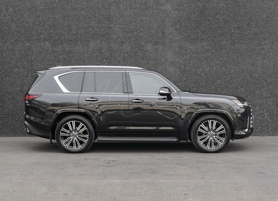 Lexus LX 700h 2026
