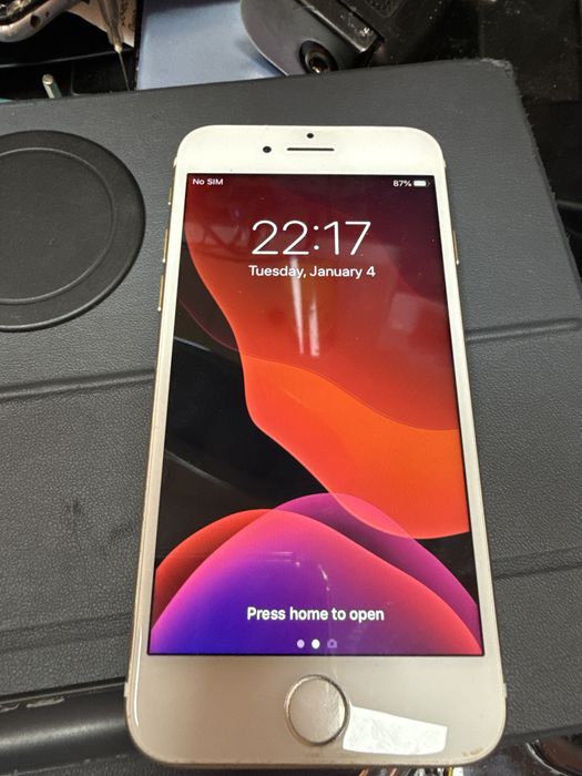 Iphone 7 32gb батерия 99%