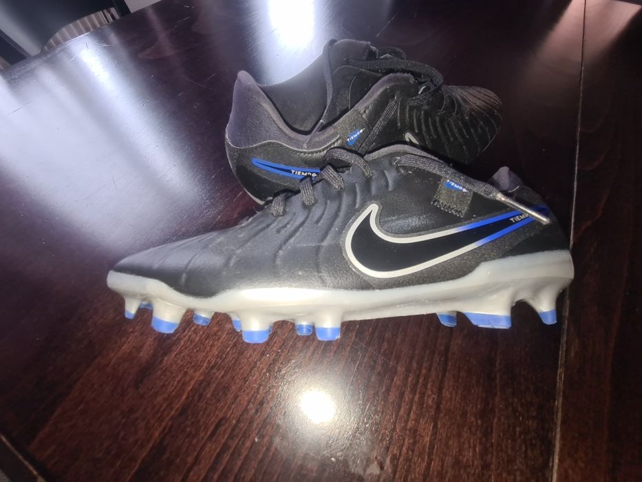 Бутонки Nike Tiempo