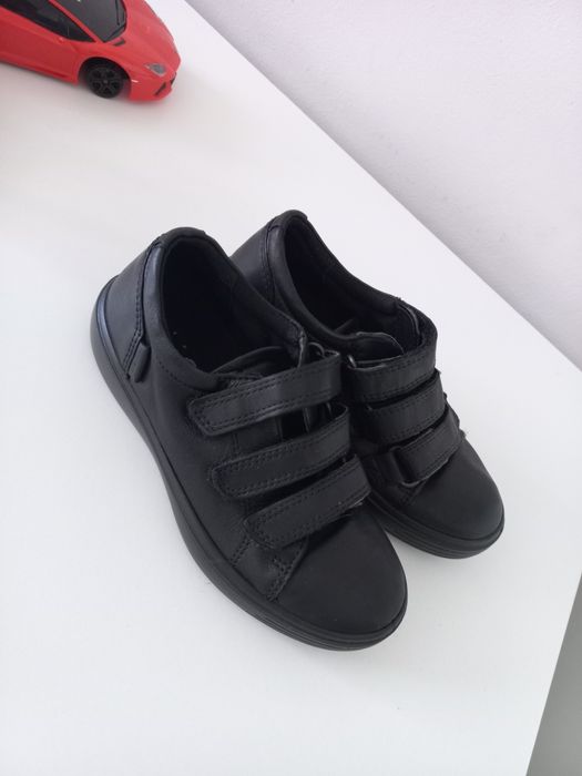 Pantofi  baietei