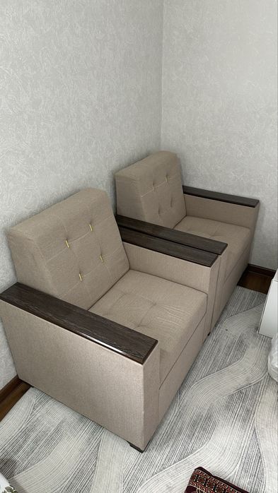 Кресло 2 шт, как новые