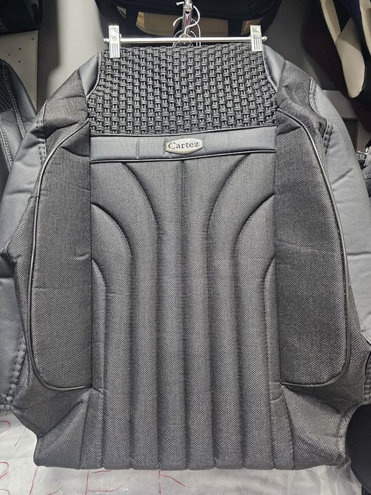 Авто чехол кожа на автомобиле  Chevrolet