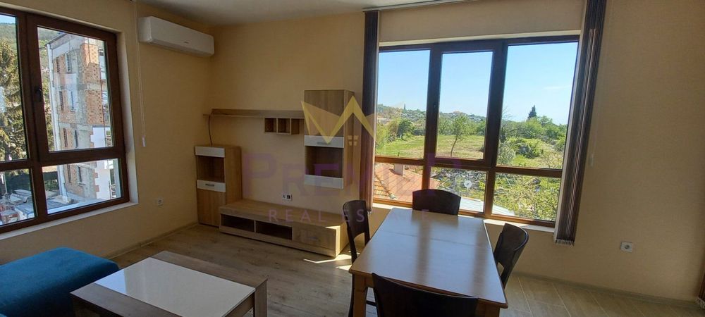 Дава се под наем Тристаен апартамент в Варна, Бриз - 80 кв.м за 510 € - Снимка #4