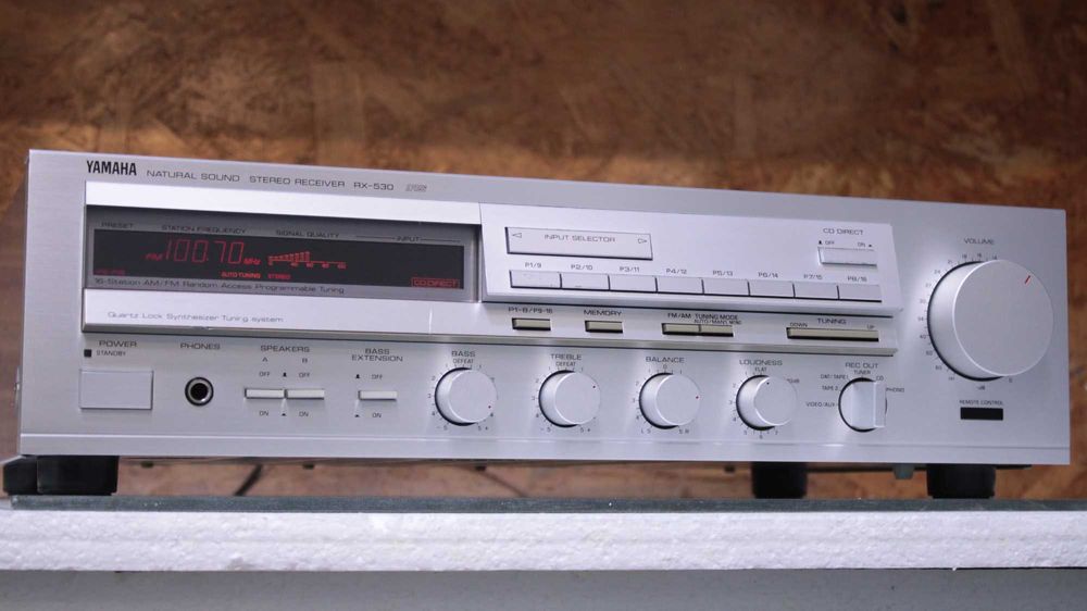 Statie/Tuner Yamaha RX-530 , 2 x 60 W(Japonia).