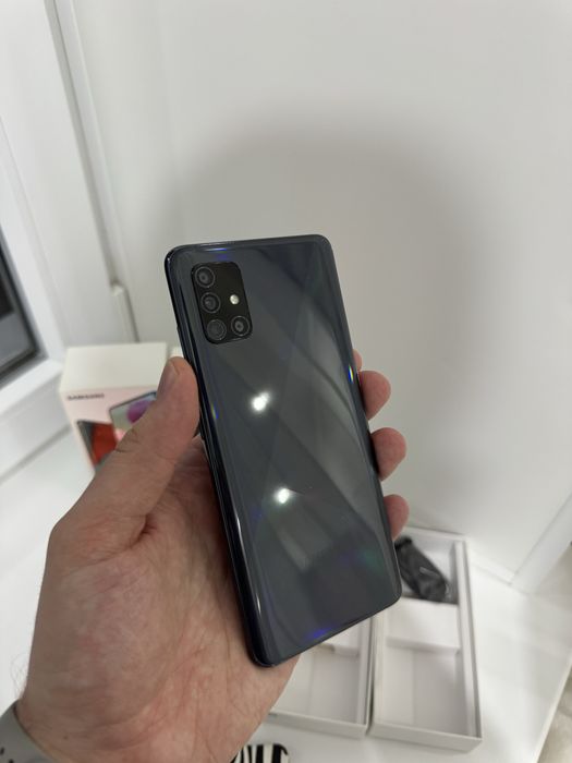 Продам два Samsung A51 6/128