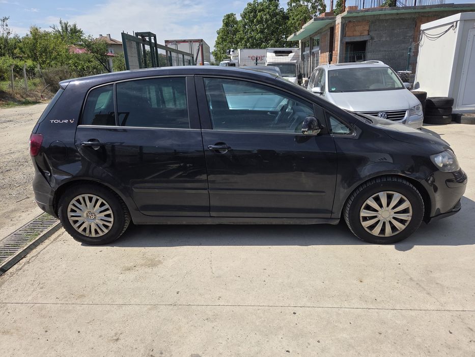 VW GOLF 5 PLUS 2.0 BMM (На части)