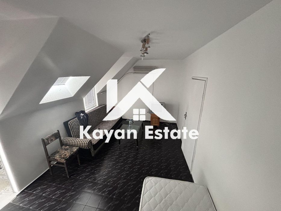 Дава се под наем Двустаен апартамент в Бургас, Братя Миладинови - 65 кв.м за 300 € - Снимка #1