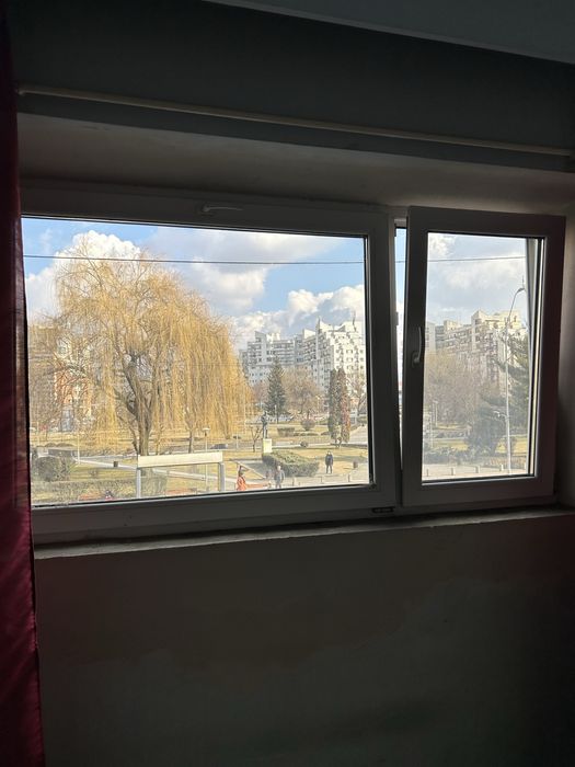 Apartament cu 3 camere intr-o Locatie excelnta pe b-dul Unirii!