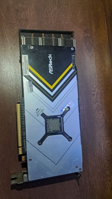 Видеокарта RX5700XT
