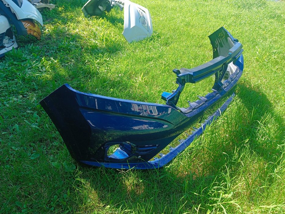 Lampa far Dacia Logan3 Jogger Sandero Stepway3 lampa far Dacia Logan2 Sandero2 lampa far Dacia Duster2 lampa far Renault Megane3 Clio4 Scenic3 far