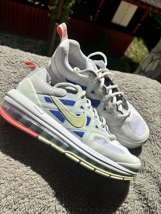 Adidasi Nike Air Max Genome - DC4057-101