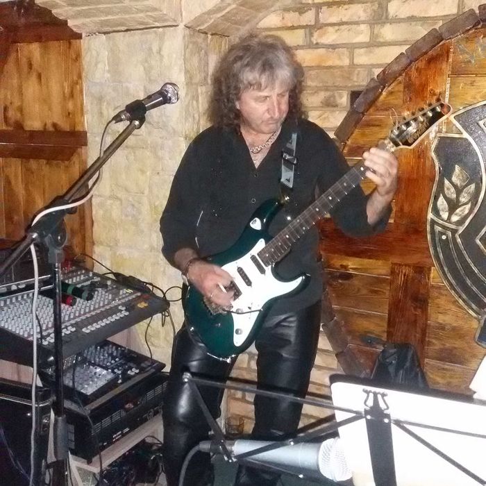 Обучение игры на гитаре