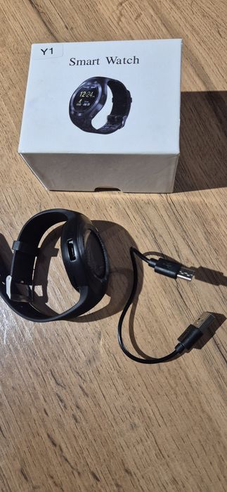 Смарт-часы чёрные