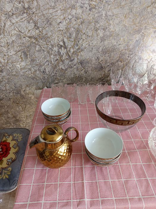 Новая посуда + подарок !