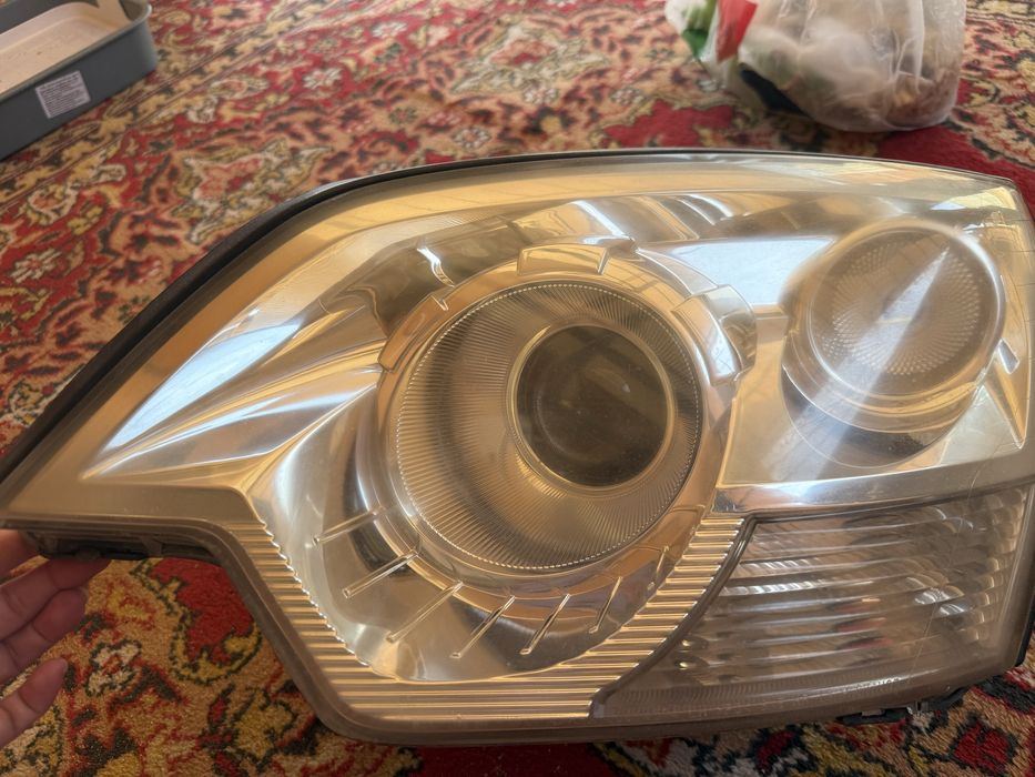 Продам фару на Опель антару