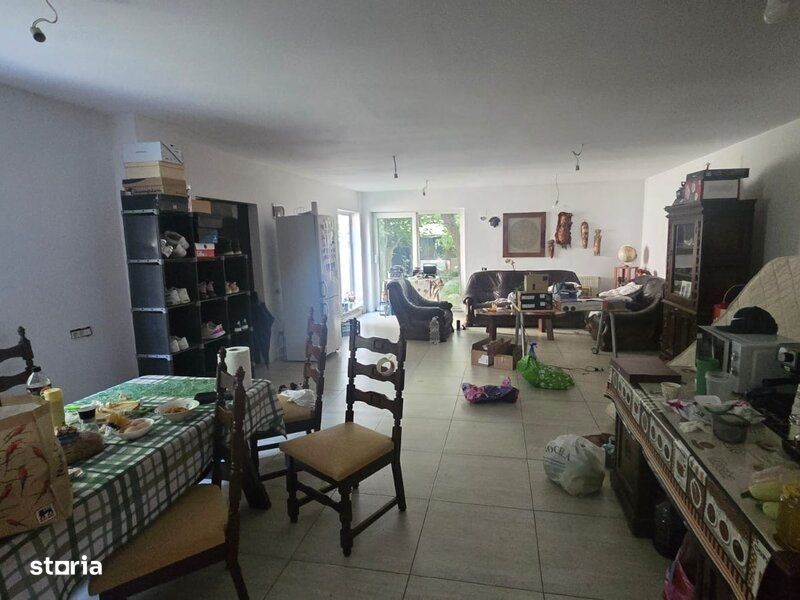 Piata Chibrit, vila 2012, 400mp teren